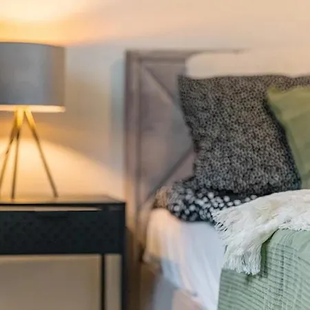 Cosy Reiman Center Free Parking Apartman